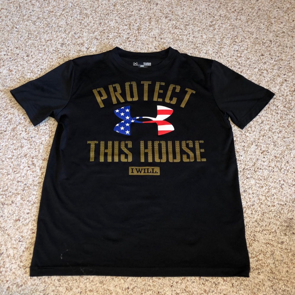 Under armour shirt